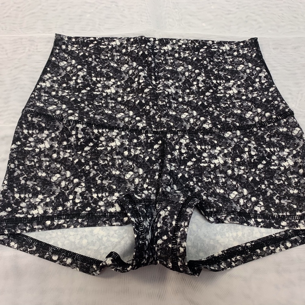 Lululemon athletica black white athletic shorts
